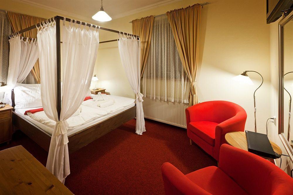 Hotel Liberec Exteriör bild